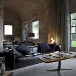 Riva Lofts Apartmanhotel 4*