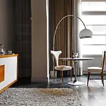 Riva Lofts Apartmanhotel