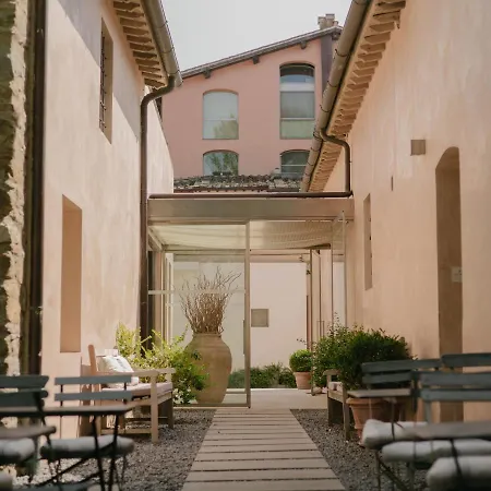 Riva Lofts Apart Otel