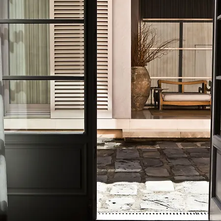 Riva Lofts Aparthotel 4*