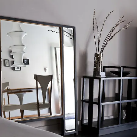 Aparthotel Riva Lofts 4*