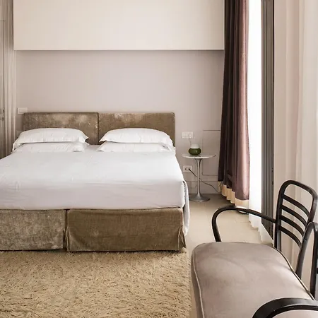 Riva Lofts 4* Florence